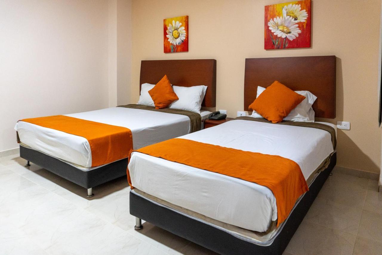 Hotel Luxor Cúcuta Esterno foto