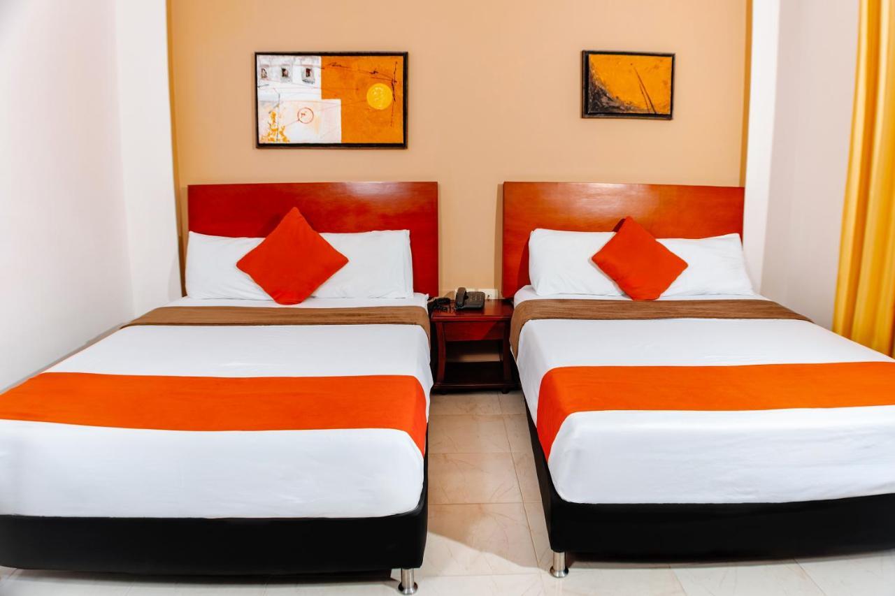 Hotel Luxor Cúcuta Esterno foto